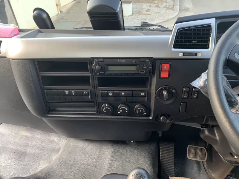 株式会社希望ランカ貿易 - 202302 Fuso FIGHTER 2KG-FK72F